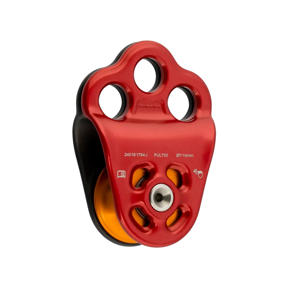 dmm-triple-attachment-pulley-2-hitch-climber-rolle image 1